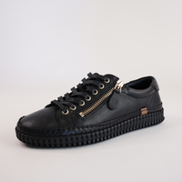 Jonza Black Leather Sneakers