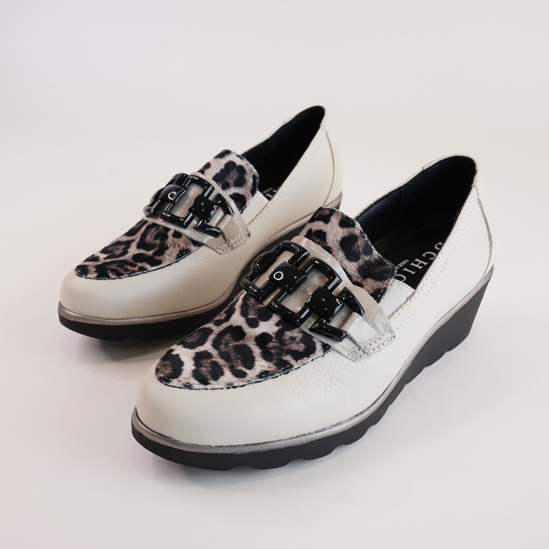 4668 White/Leopard Leather Loafers