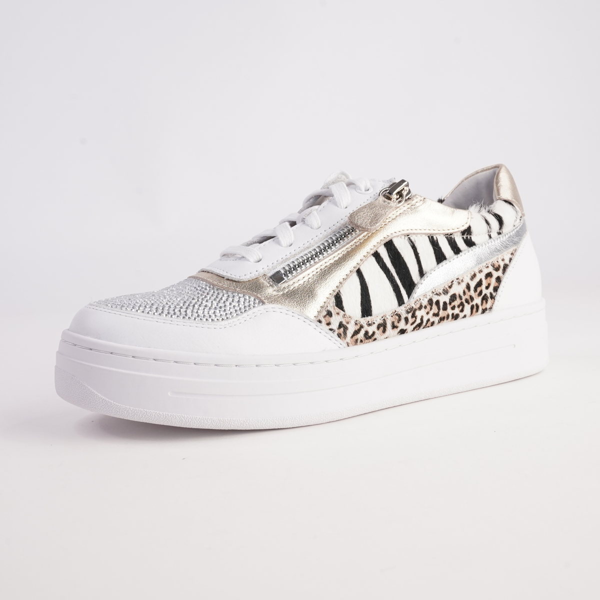 Nevyle White Multi Leather Sneakers - DJANGO AND JULIETTE | Shouz