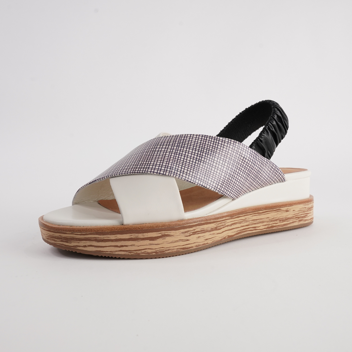 Debacle Cream Mix Leather Sandals - BRESLEY | Shouz