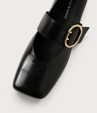 Ankitah Black Leather Flats