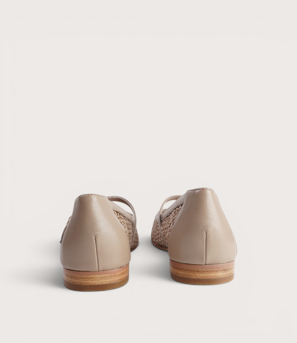 Izna Cocoa Raffia Flats