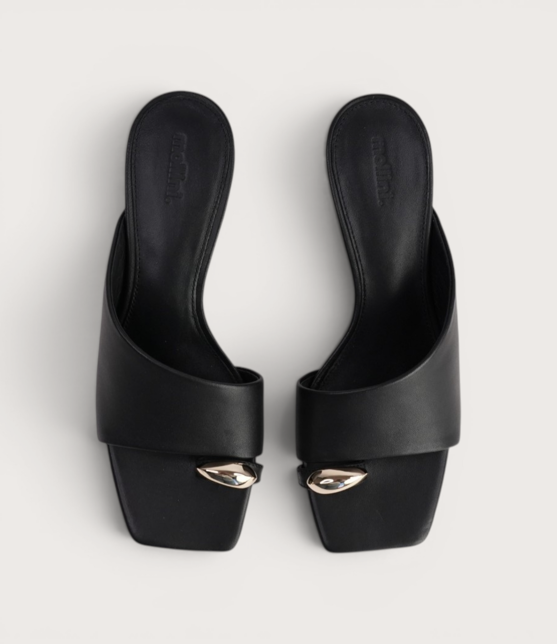 Tionee Black Leather Heels