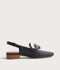 Shake Navy/Bone Leather Loafers