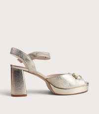 Smoothy Gold Leather Heels