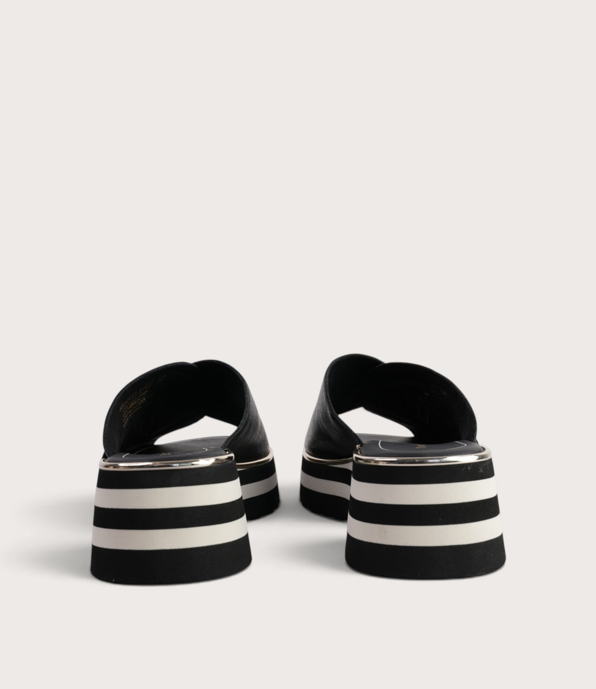 Hansila Black/ Milk Leather Slides