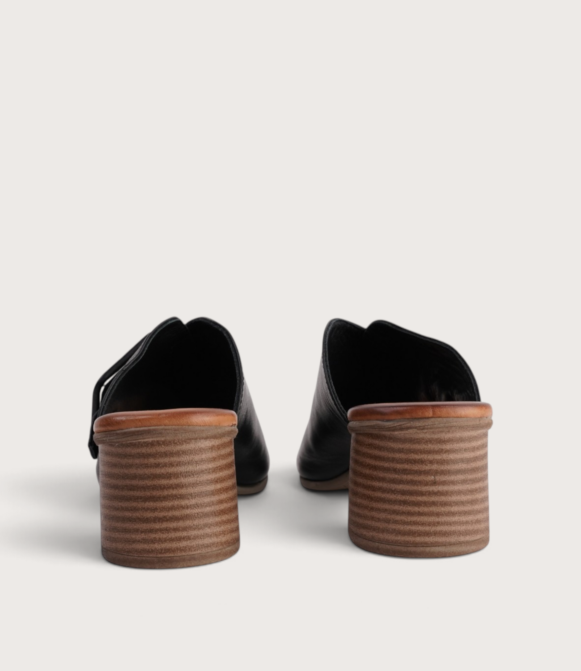 San Angel Black Leather Heels