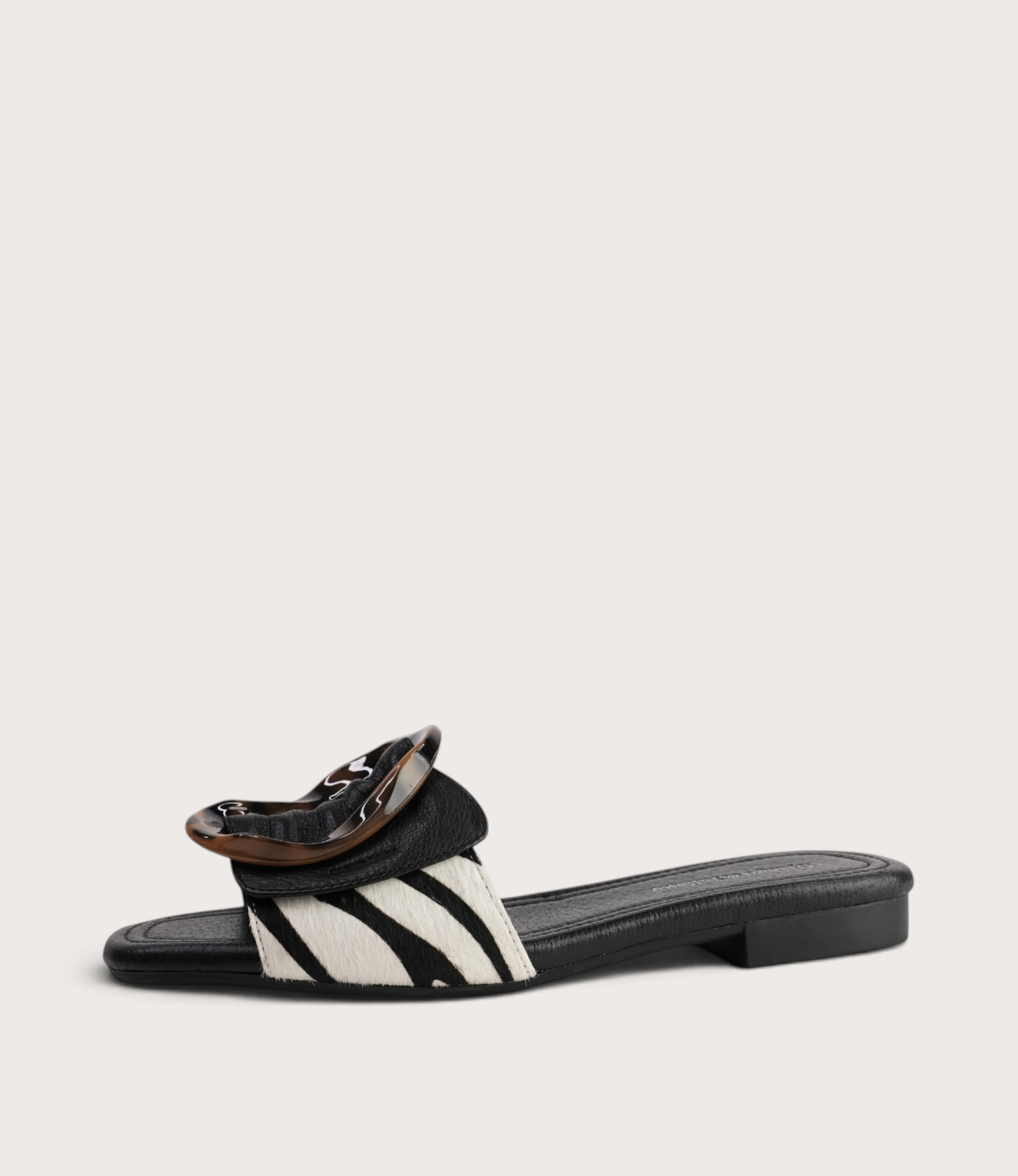 Gavra Black/ White Zebra Multi Slides
