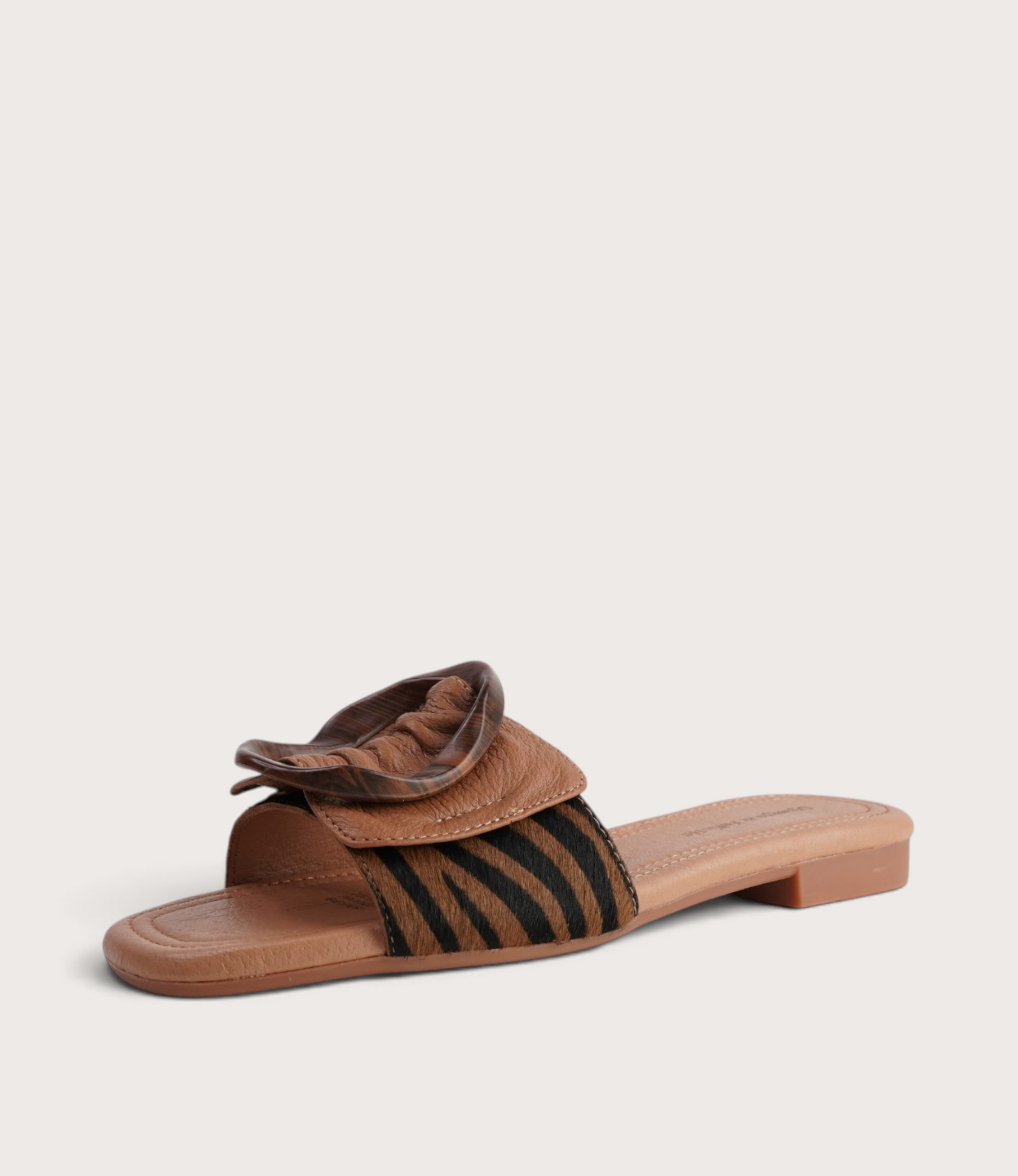 Gavra Black/ Tan Zebra Multi Slides