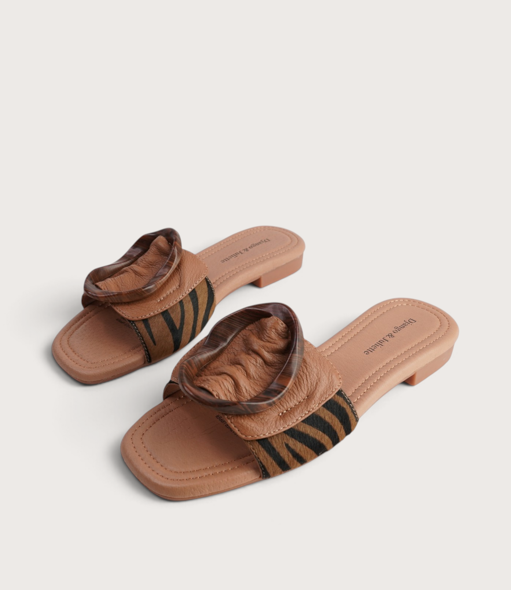 Gavra Black/ Tan Zebra Multi Slides