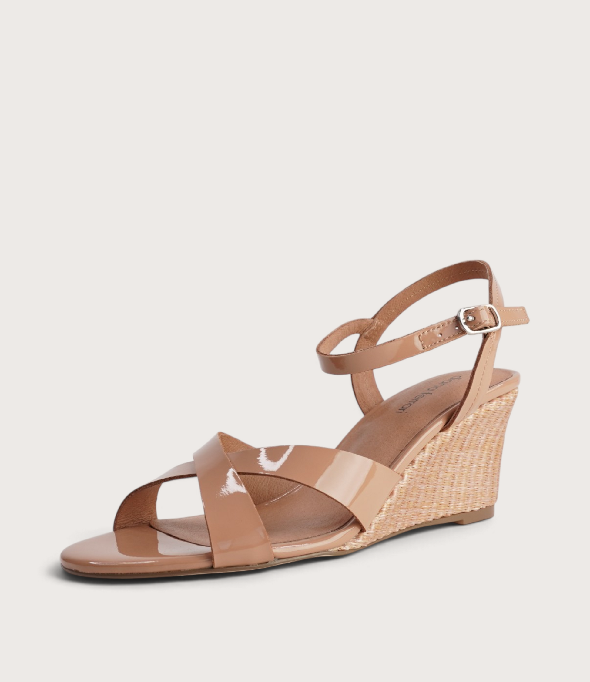 Isenta Nude Patent Leather Heels