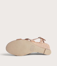 Isenta Nude Patent Leather Heels
