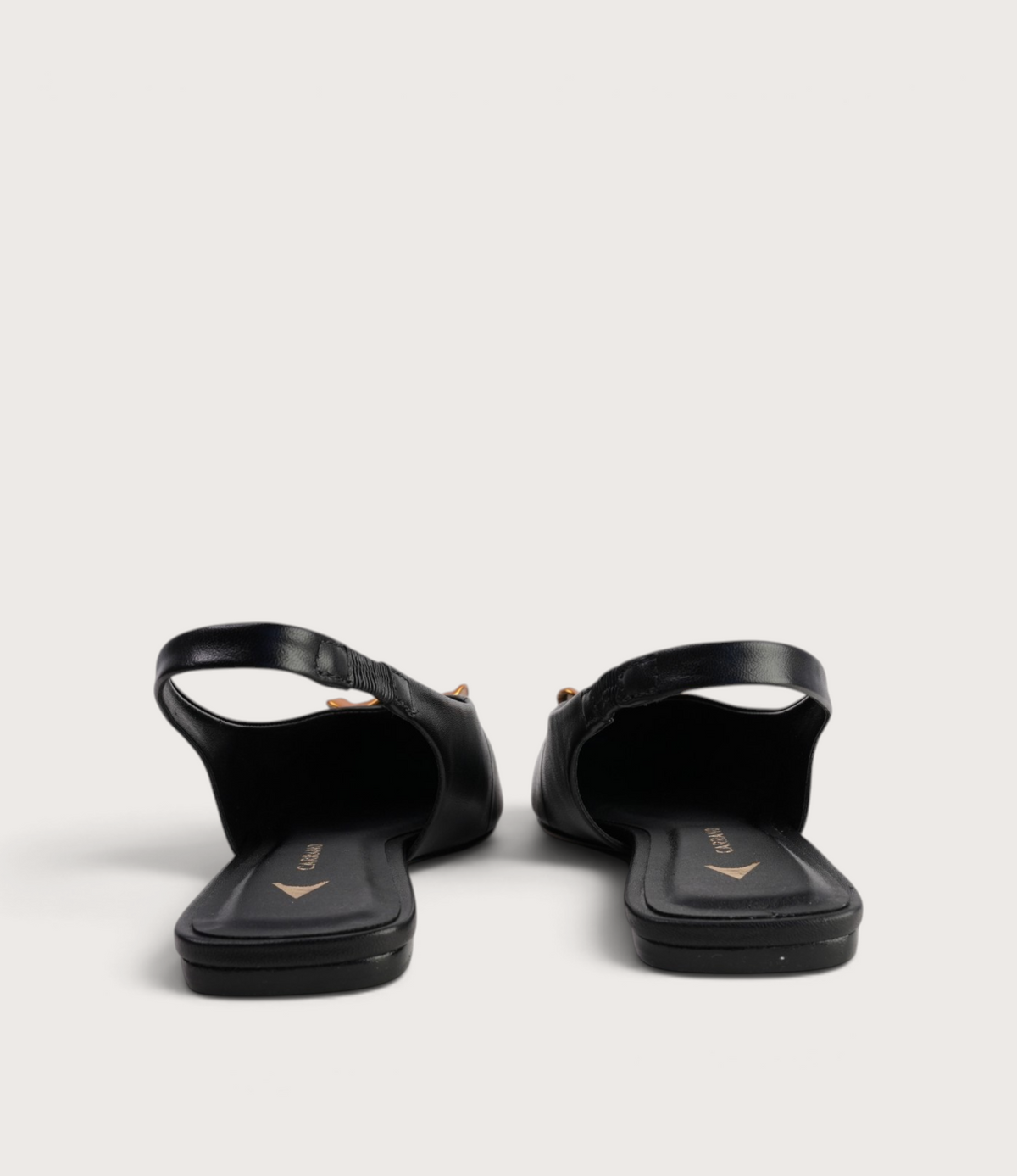 933006 Black Flats