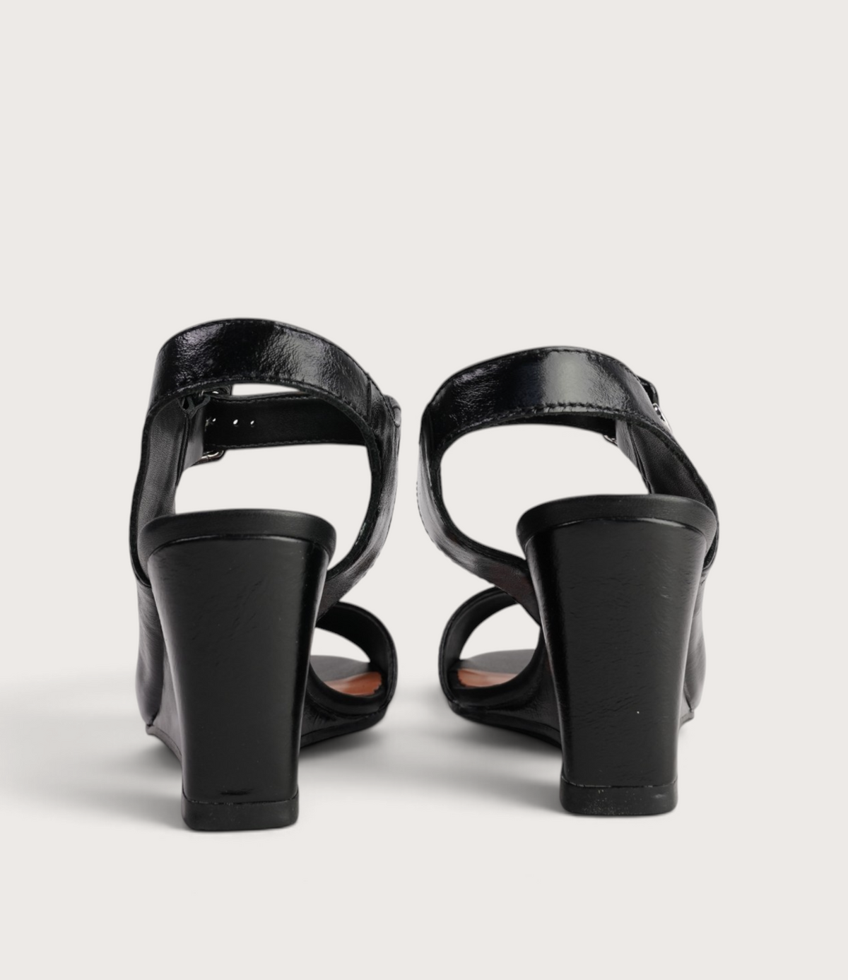 Eloa Black Leather Wedges