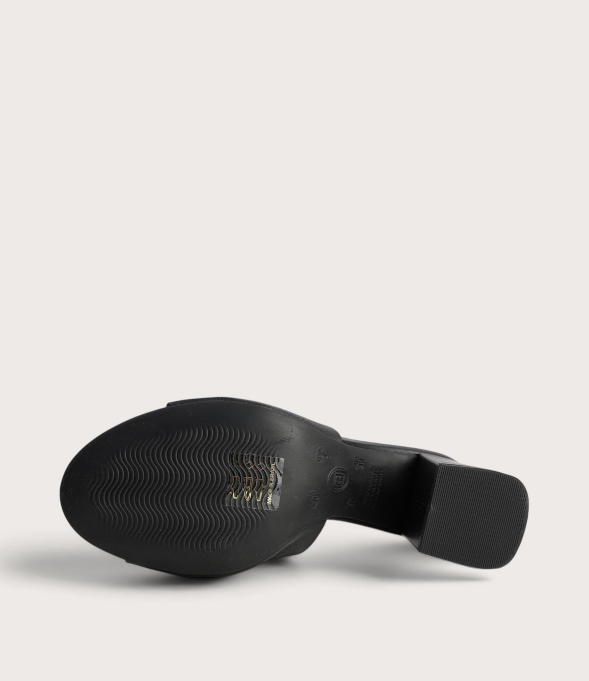 Jurema Black Leather Heels