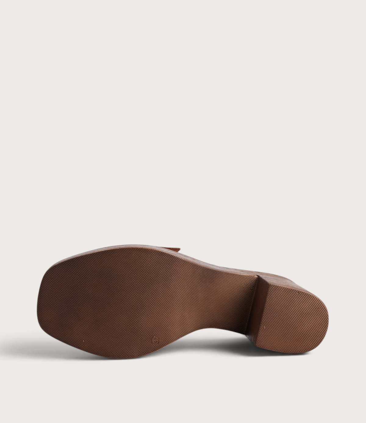 Quirina Cuero Leather Heels