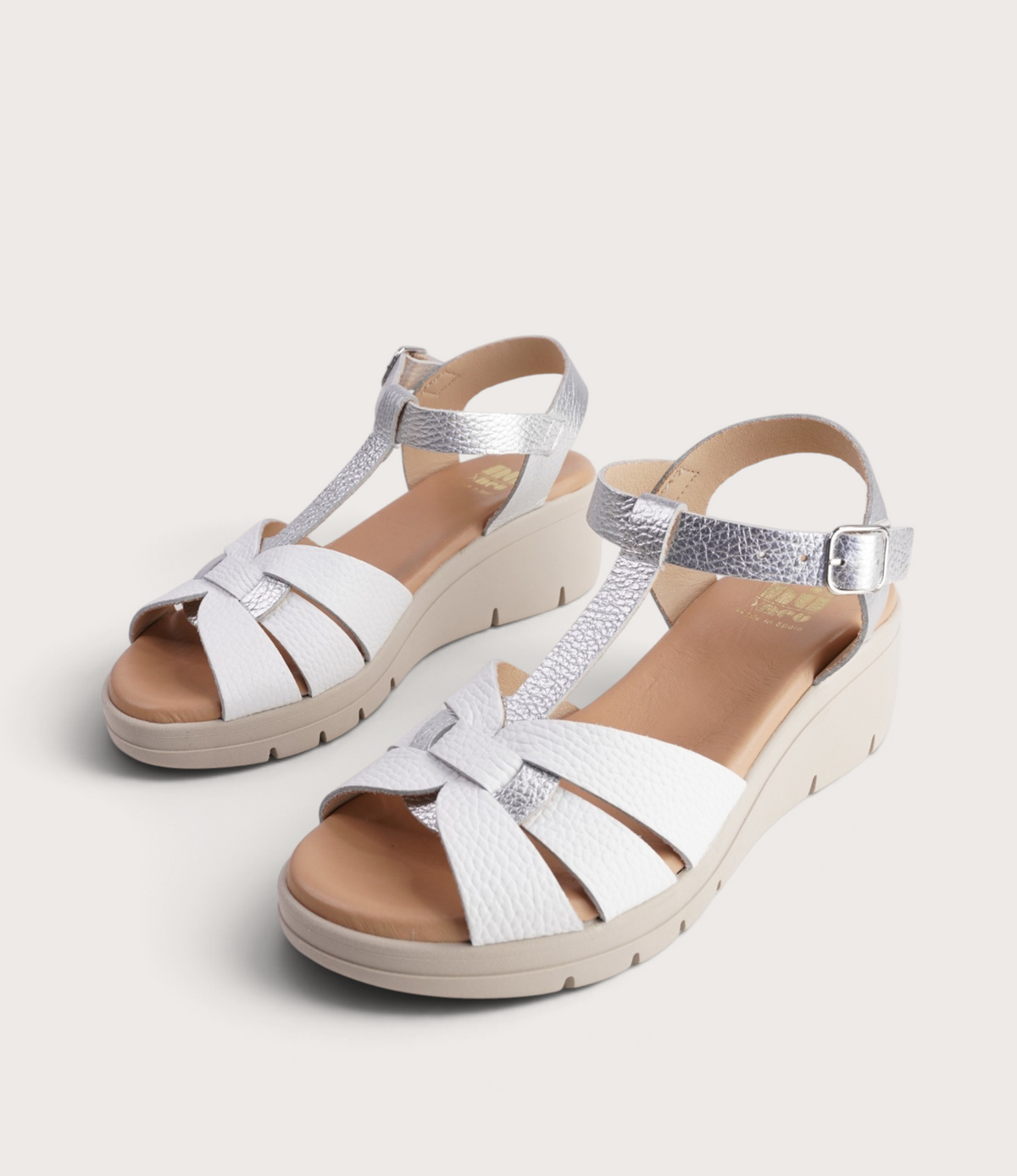 Hermia Blanco/ Plata Leather Sandals
