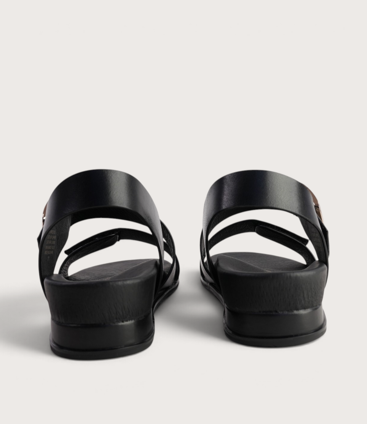 Flared Black Leather Sandals - DJANGO AND JULIETTE | Shouz