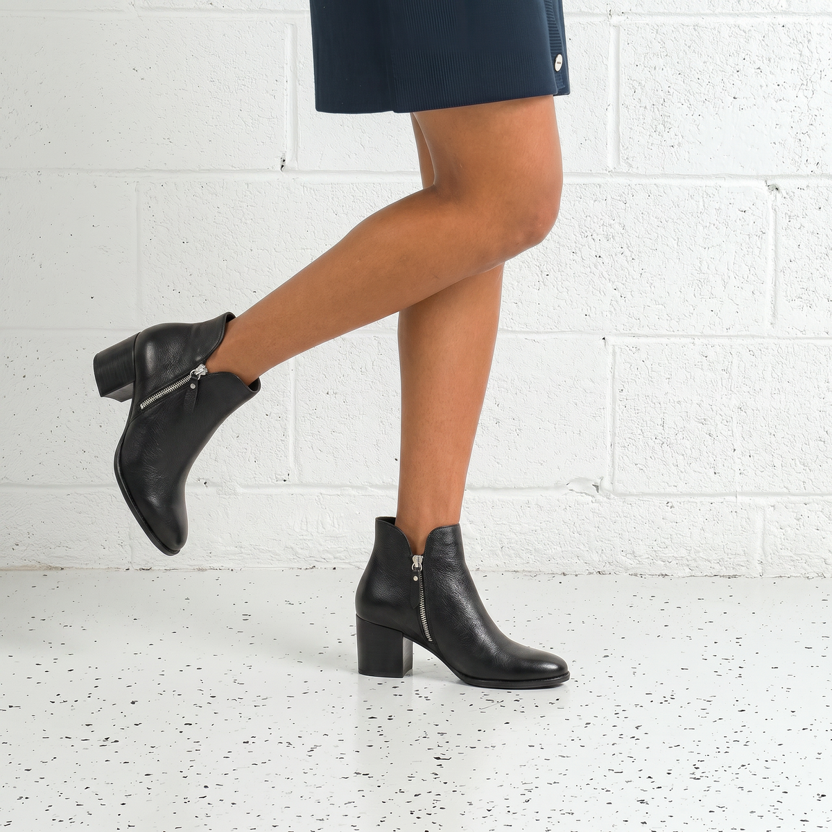 Mitysue Black.Leather/ Black Ankle Boots