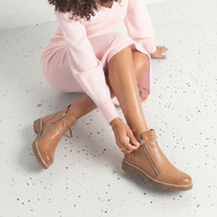Dottiz Dark Tan/ Light Choc Sole Ankle Boots