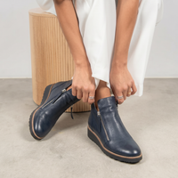 Ohmy Navy/ Navy Leather Ankle Boots - TOP END | Shouz