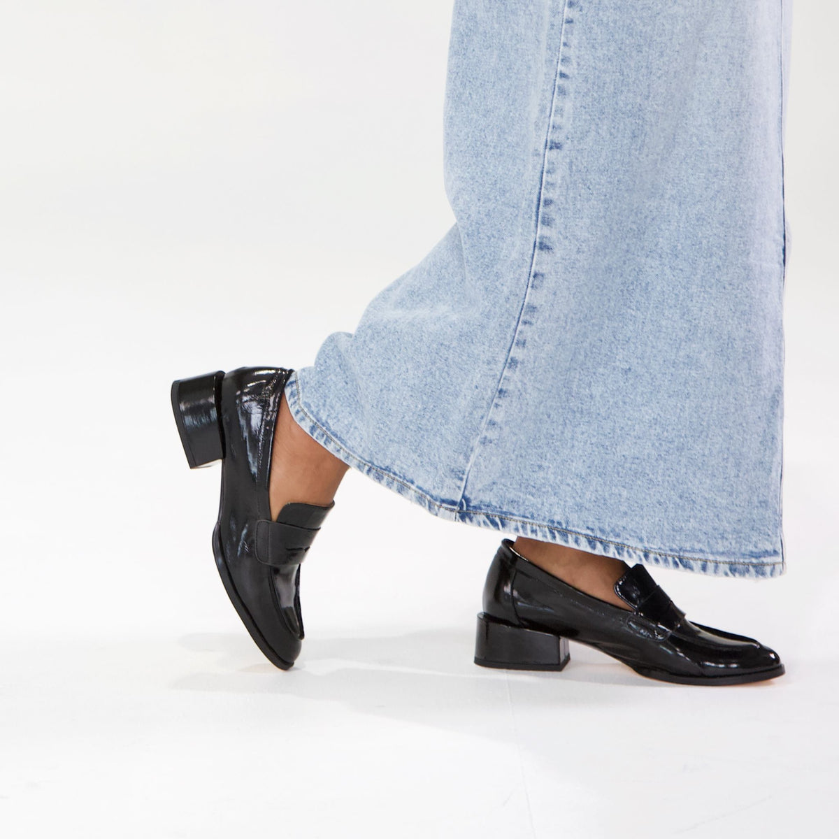 Cass Black Crinkle Loafers