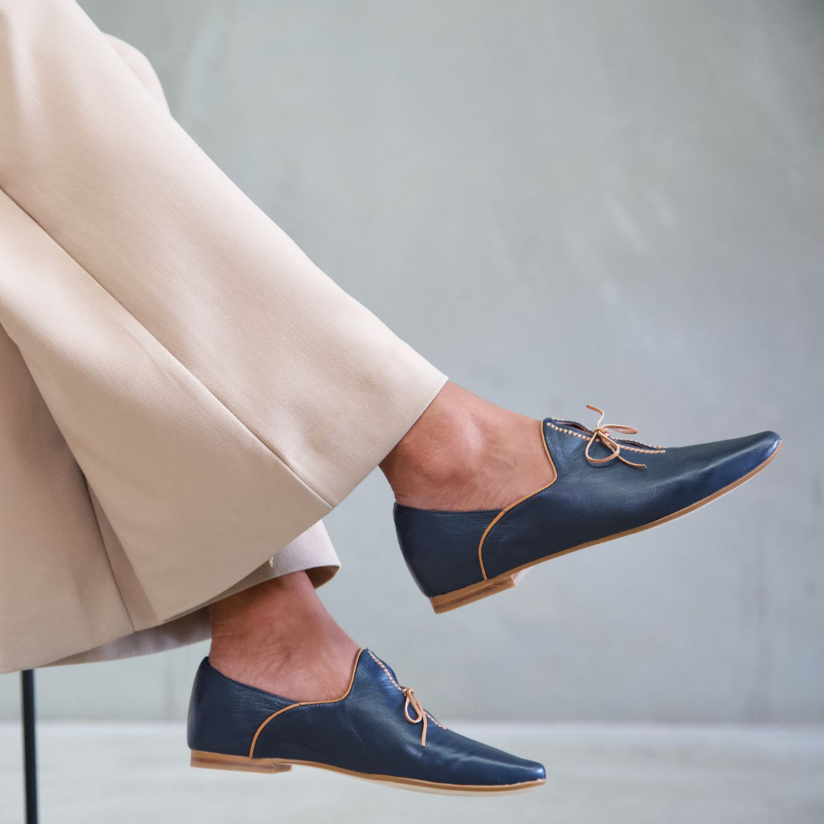 Sommer Navy/ Tan Leather Loafers