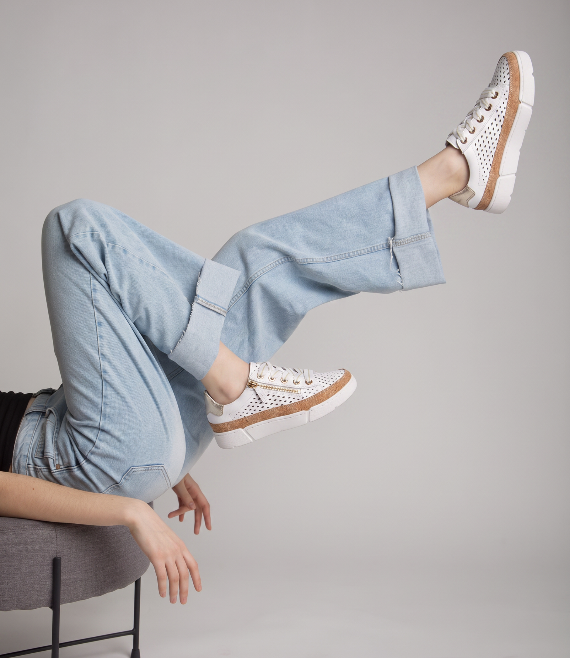 Torque White/Pale Gold Multi Sneakers