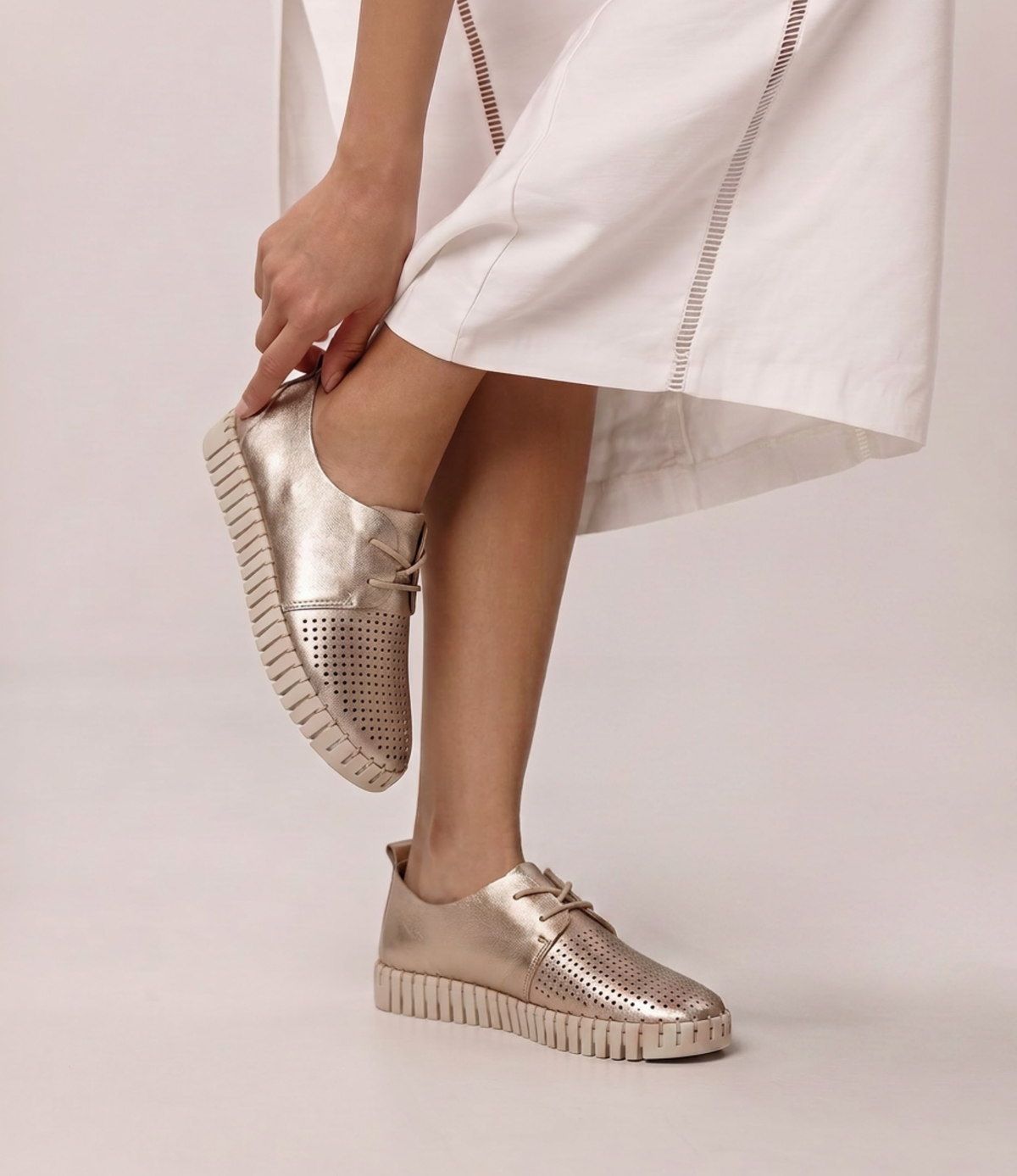 Huston Champagne/Almond Sole Sneakers