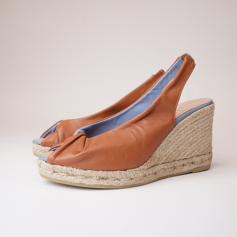 Cisne Cuero/ Jeans Leather Espadrille Wedges