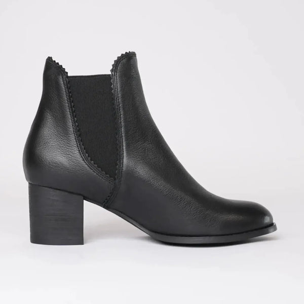 Sadore Black/Black Leather Ankle Boots - Shouz