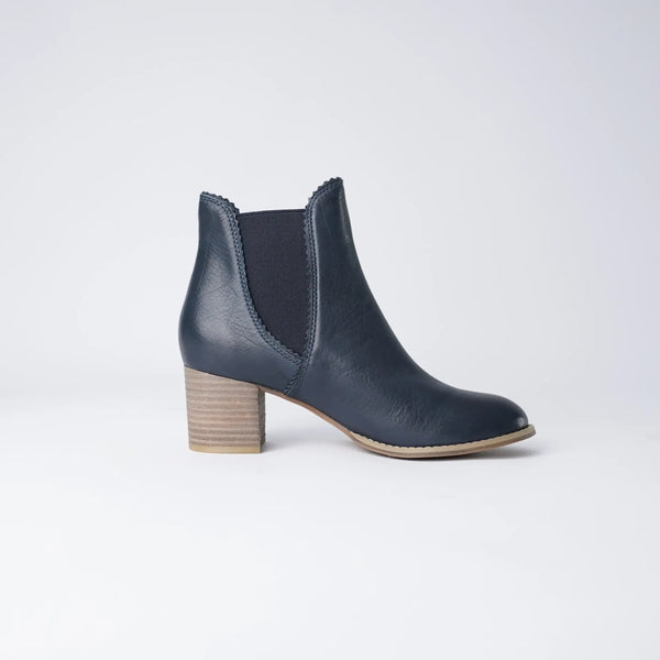 Sadore Navy Leather Ankle Boots