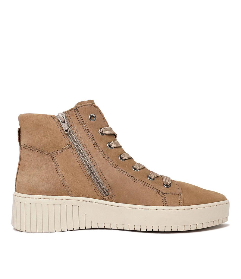 Annette Nut Leather Sneakers