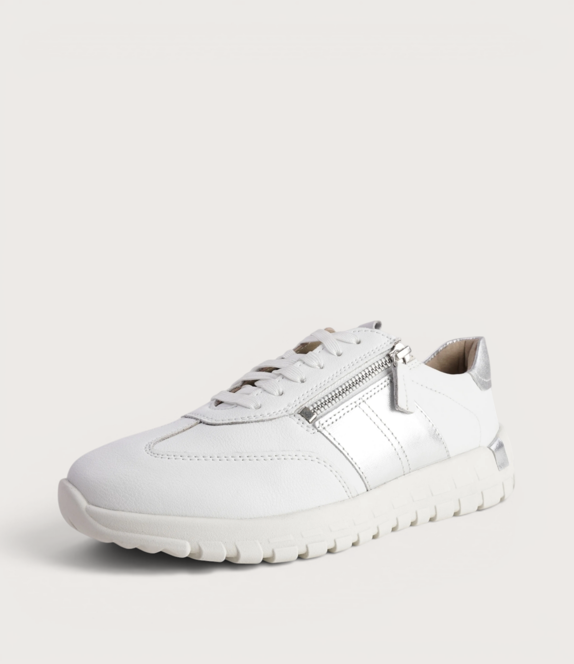 Gabby 01 White Silver Leather Sneakers