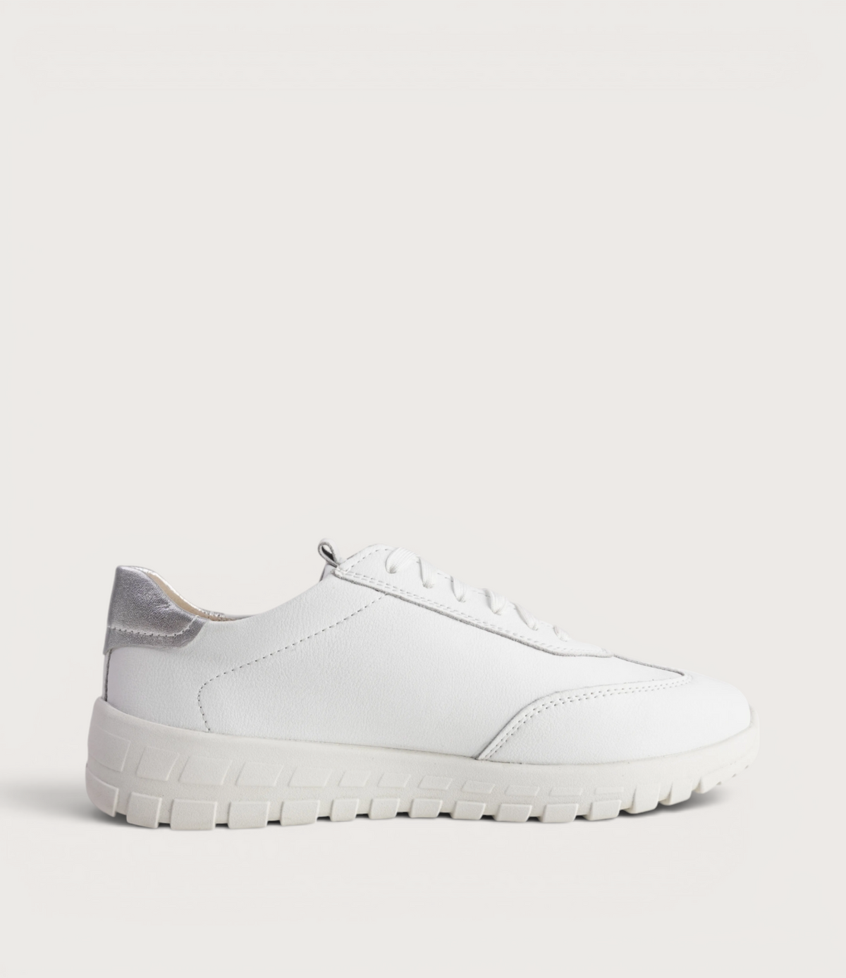 Gabby 01 White Silver Leather Sneakers