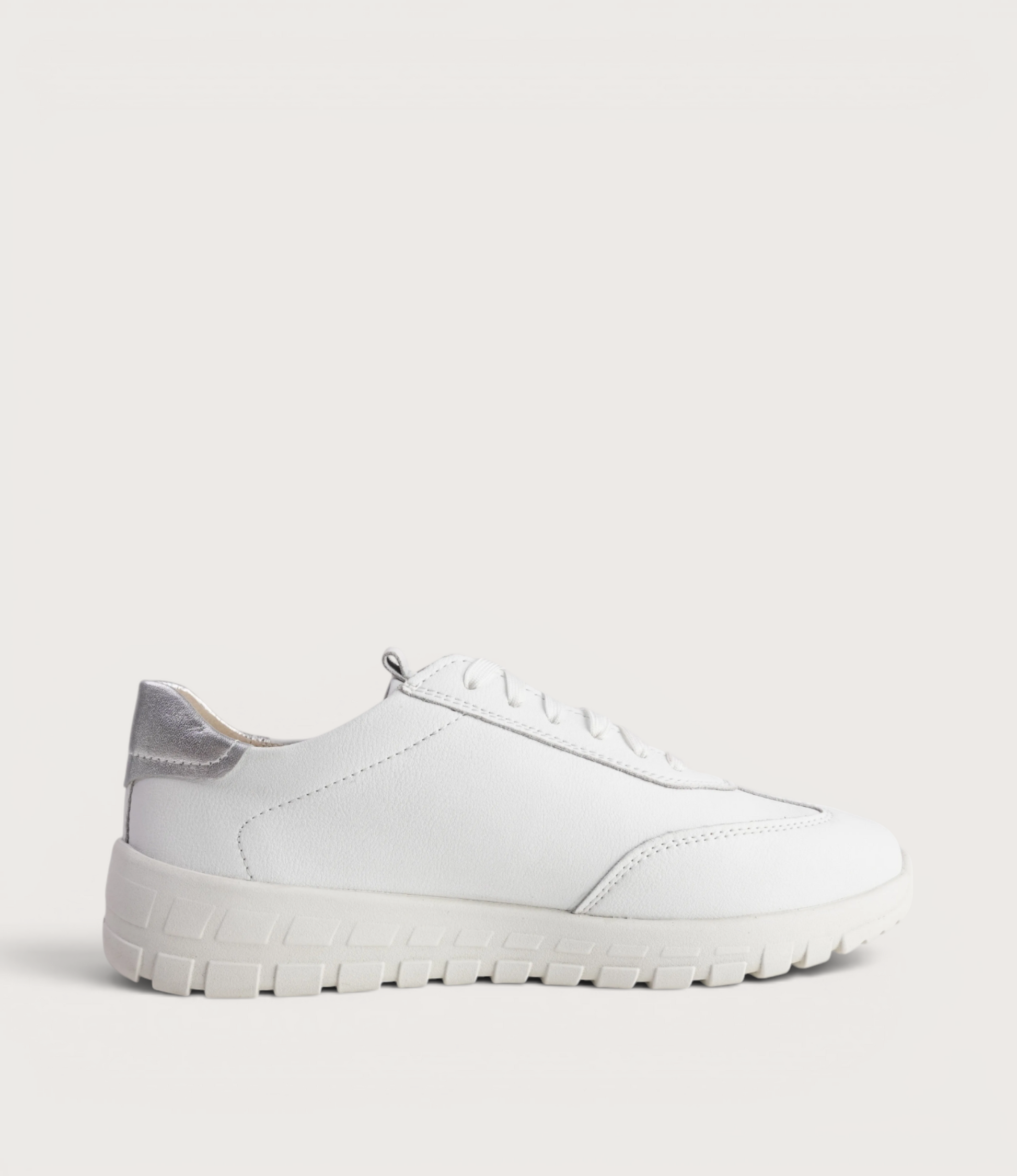 Gabby 01 White Silver Leather Sneakers