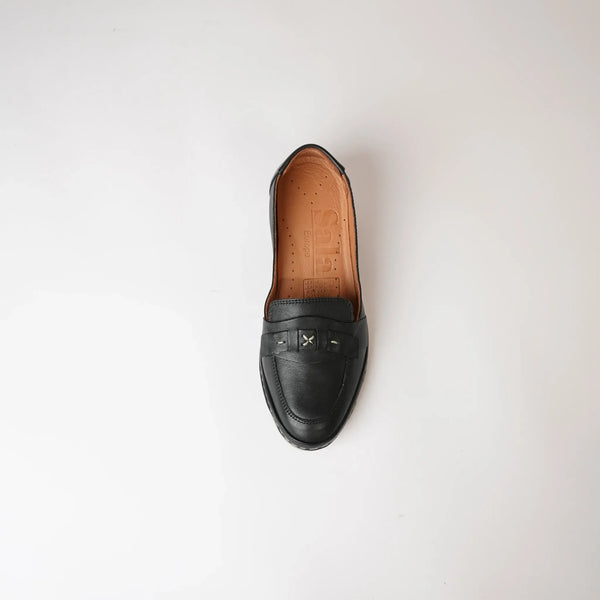 Bee Black Leather Loafers