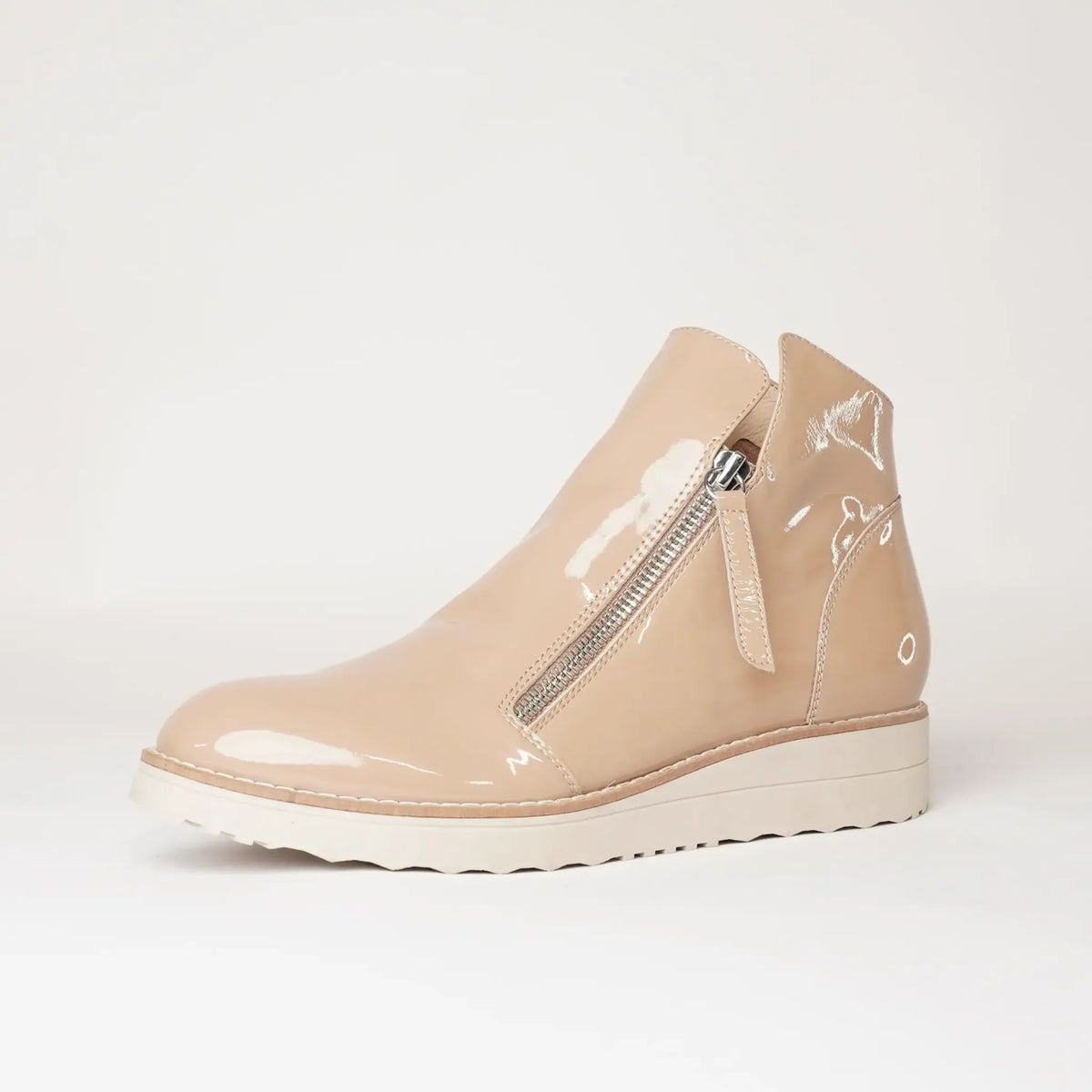 Ohmy Cafe Patent Ankle Boots - TOP END | Shouz